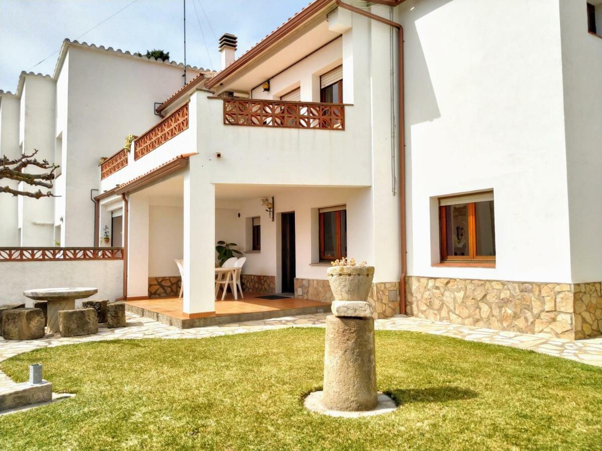 Vacay Apartamento Montgo, Agradable Jardin! En Costa Brava L'Escala! Экстерьер фото